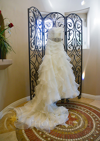 V & A Bride Prep-3