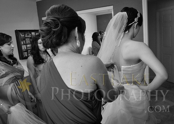V & A Bride Prep-74